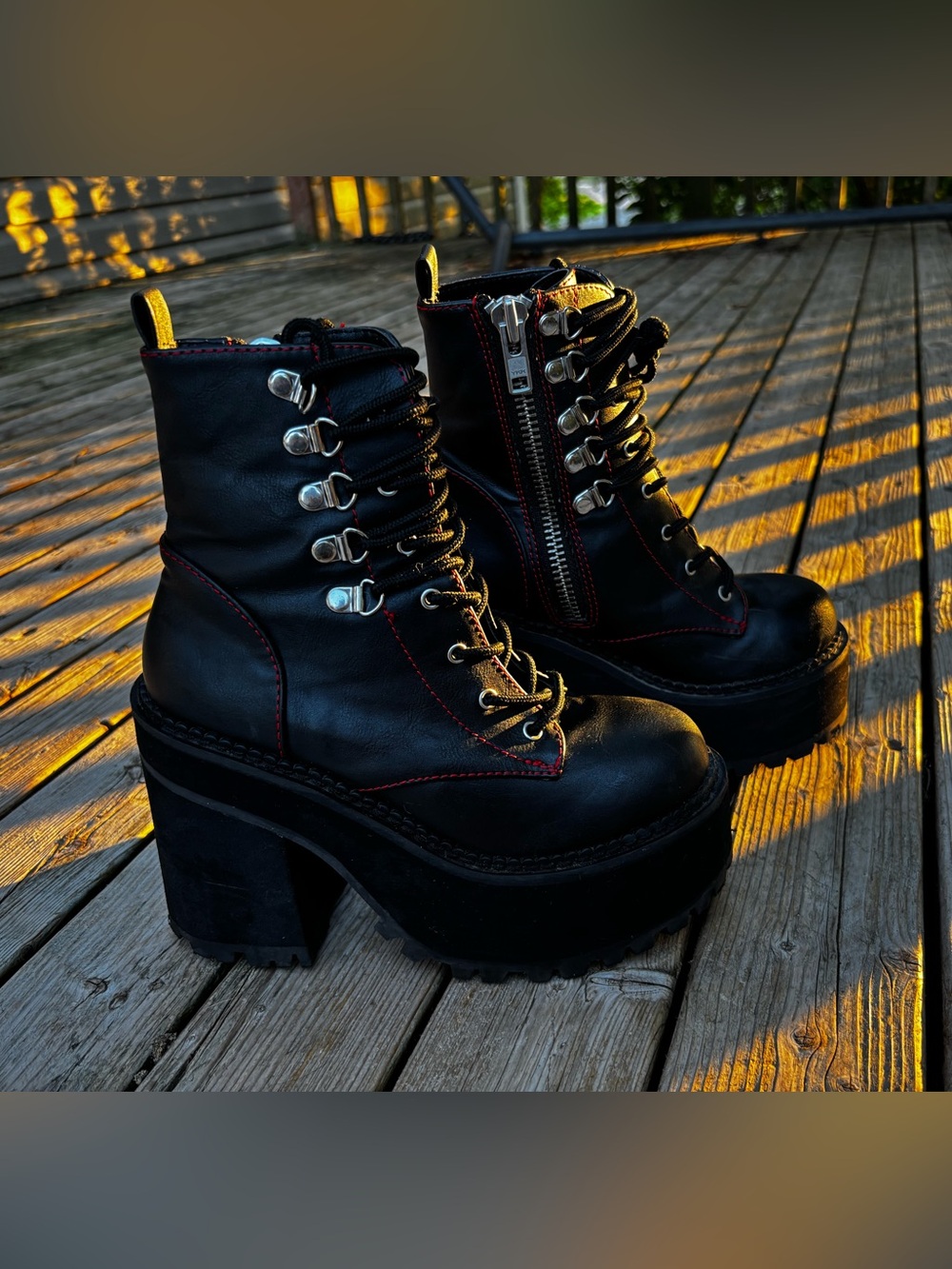 Demonia ASSAULT- 100 - Platform Ankle Boots with Red Stitching